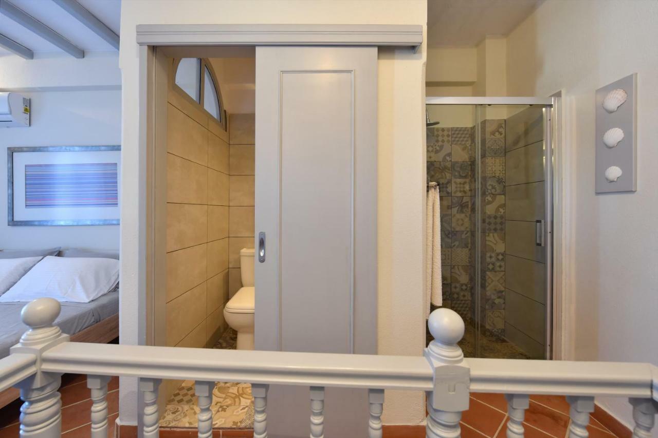 Almyra Seaview Maisonette In Naousa Esterno foto